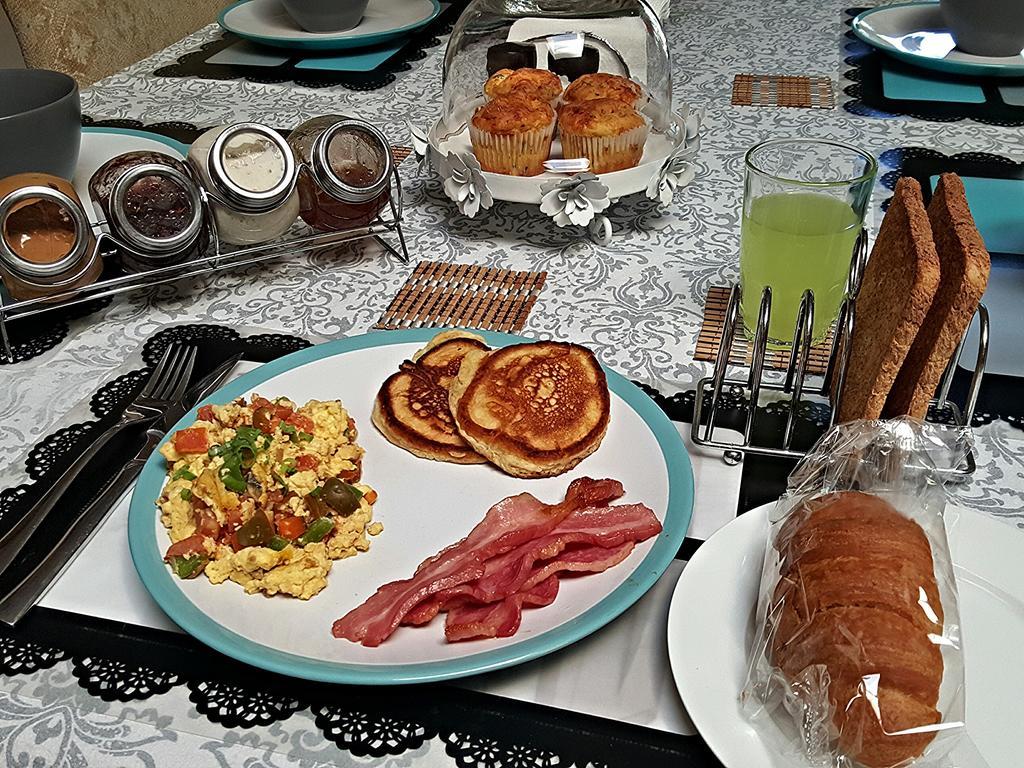 Midrand Guesthouse - Tasa 외부 사진