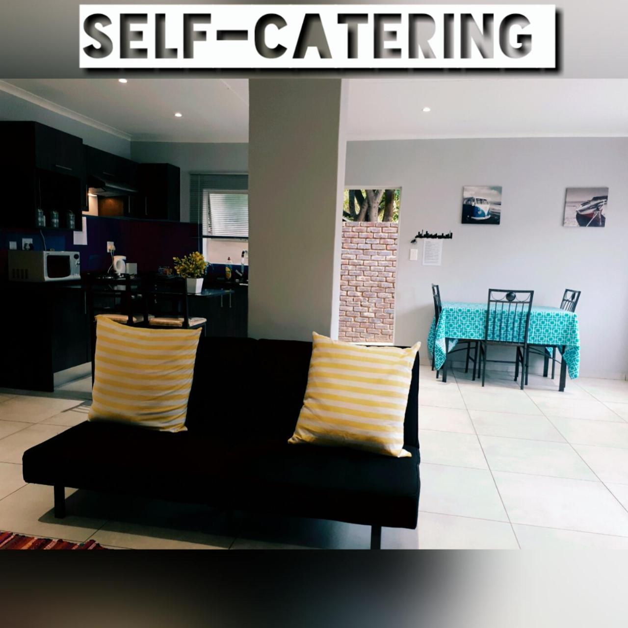 Midrand Guesthouse - Tasa 외부 사진