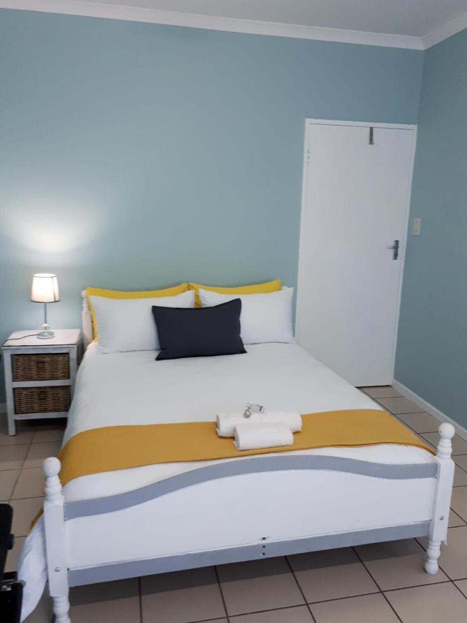 Midrand Guesthouse - Tasa 외부 사진